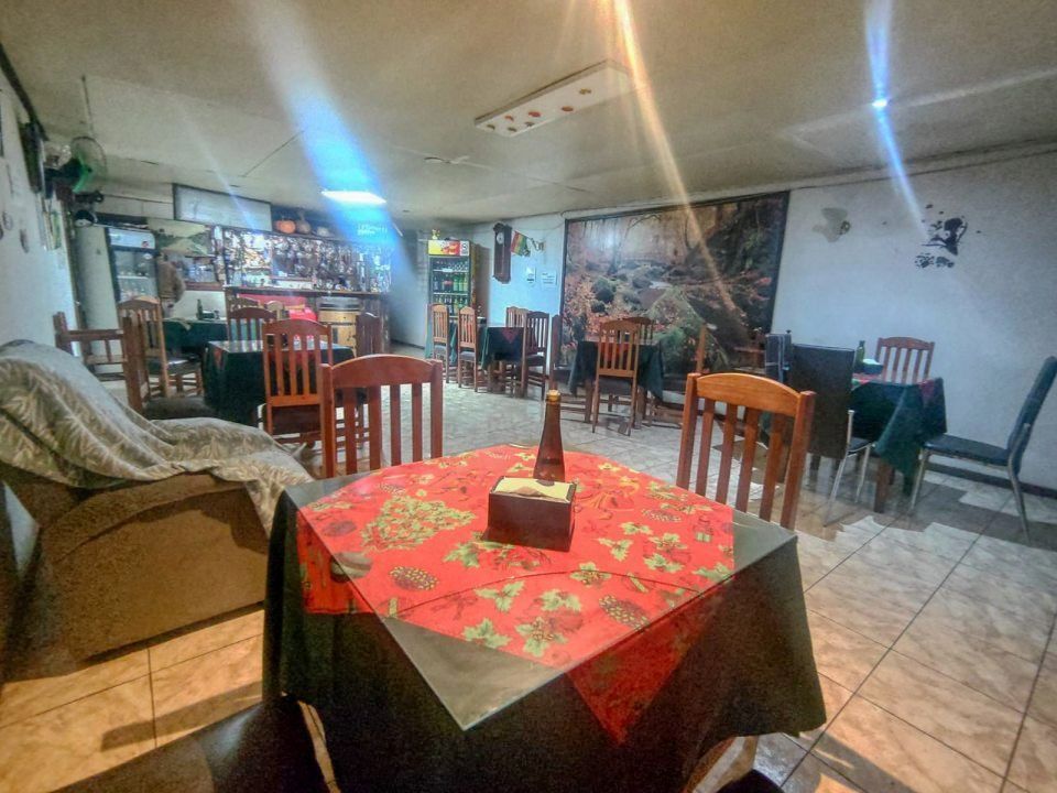 Local-Comercial-en-venta-en-San-Clemente_4_684713d46f9c7.jpg