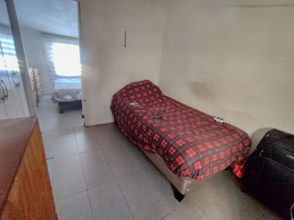 casa-en-venta-en-la-florida_15_68ad2c3935566.jpg