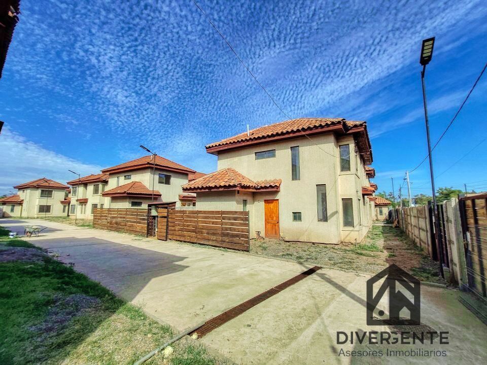 casa-en-arriendo-en-peñaflor_2_69dd5d21be677.jpg